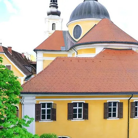 Szálloda Pfeifer Zum Kirchenwirt Graz