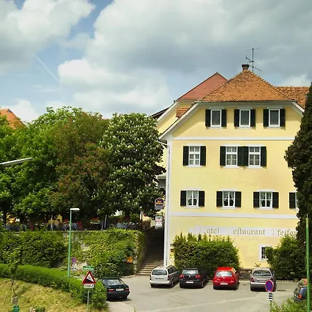 Szálloda Pfeifer Zum Kirchenwirt
