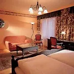 Hotel Pfeifer Zum Kirchenwirt