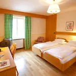 Pfeifer Zum Kirchenwirt Hotel Graz