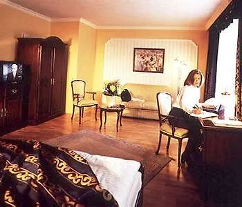 Pfeifer Zum Kirchenwirt Hotel Graz