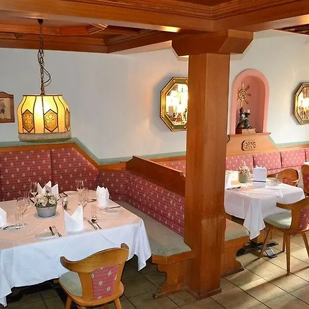 Hotel Pfeifer Zum Kirchenwirt 4*